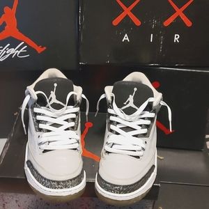 Jordan 3 wolf grey size 13